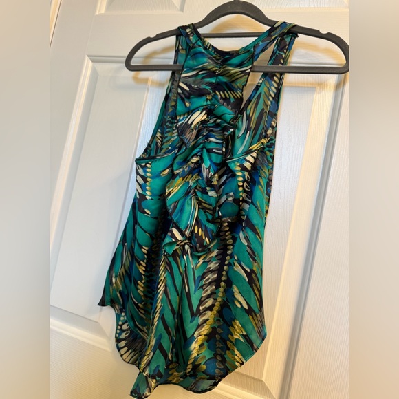 Girl Talk Colorful Top with Ruffle Detail in Back, Size Small - Picture 12 of 13